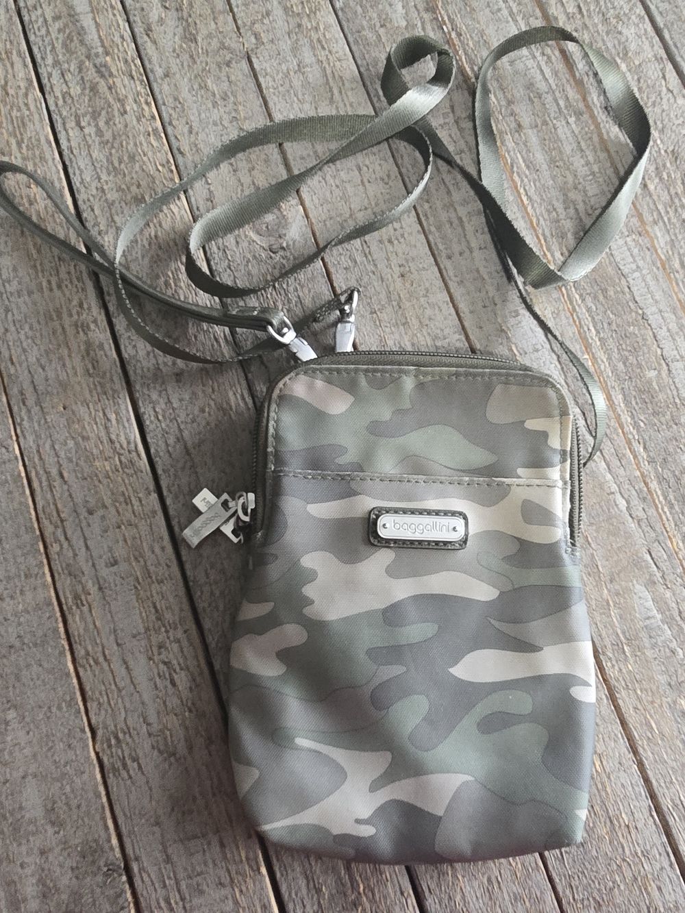 Baggallini Olive Camo Crossbody Pouch